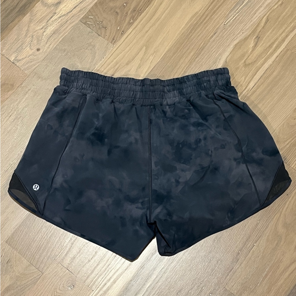 Lululemon long 4.0” hotty hot shorts in size 12